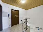 Treppenhaus 1 OG - 