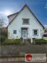 Vorgarten - 5 Zimmer Einfamilienhaus zum Kaufen in Petershagen