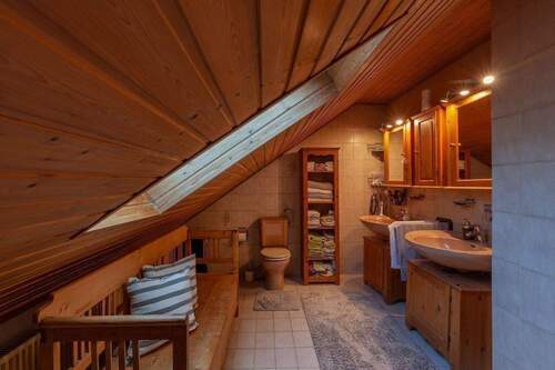 Badezimmer aus anderer Sicht - 