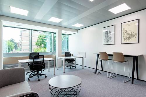 Regus EUR Woliba 5852 Rome Italy Large Office 2.jp - All-inclusive-Zugang zu professionellen Büroräumen für 3 Personen in Regus Ratingen Ostbahnhof