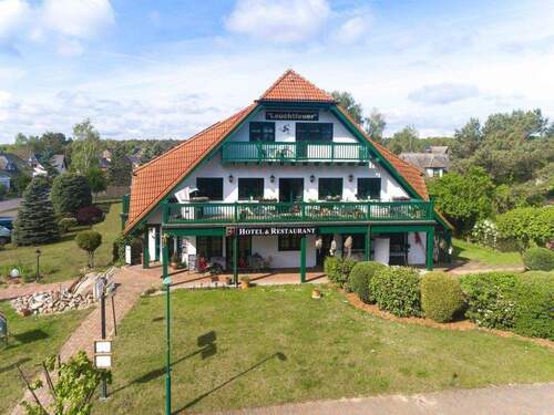 Frontansicht.jpg - 1 Zimmer Hotel, Pension, Gasthof zum Kaufen in Kröslin