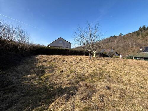Teilansicht vom Baugrundstück - Grundstück zum Kaufen in Reichshof