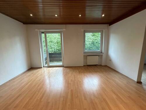 Wohn- Und Essbereich - 3 Zimmer Etagenwohnung zur Miete in Kaiserslautern
