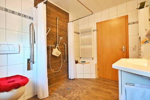 Badezimmer I EG - 