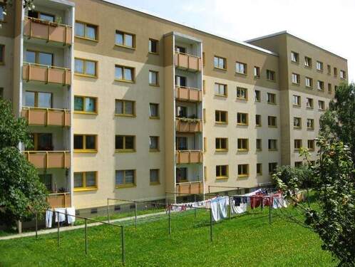 Hausansicht - 6 Zimmer Etagenwohnung zur Miete in Döbeln
