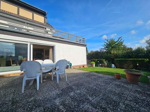 Terrasse - 5 Zimmer Reihenendhaus in Rosbach vor der Höhe