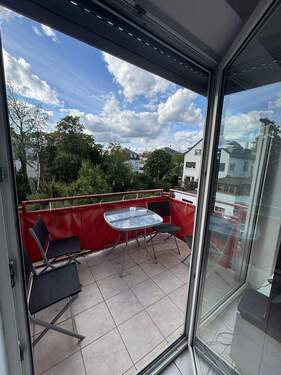 Balkon.jpg - Etagenwohnung mit 85,00 m&sup2; in Hanau zur Miete