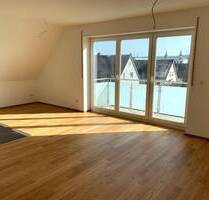 Schöne Dachgeschosswohnung im Neubau - Öhringen