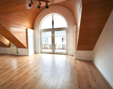 Charmant! - Etagenwohnung mit 80,00 m&sup2; in Alzey zur Miete