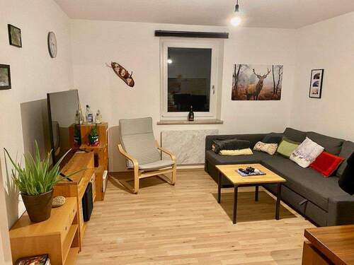 Wohn-/Schlafzimmer - 