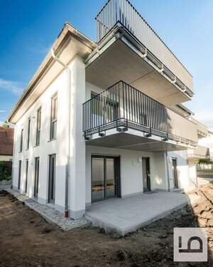 Terrasse und Balkon 1.OG - 