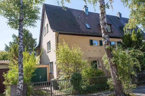Ansicht Straßenseite - 