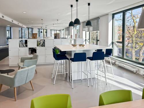 Regus_Colonius Carré_Germany_Centre 5194_Business - Büro mit 75,00 m&sup2; in Köln zur Miete