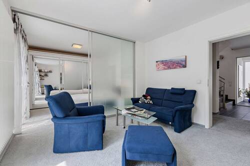 Zimmer / Apartment im Erdgeschoss - 