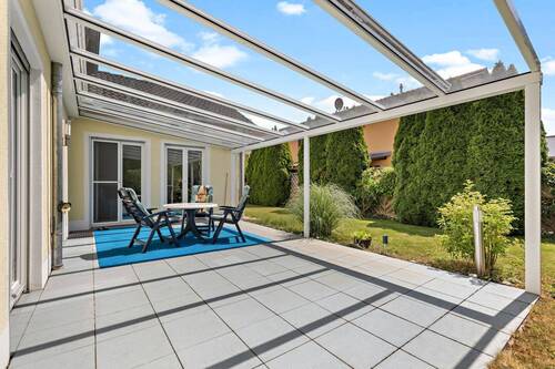 Überdachte Terrasse - 6 Zimmer Einfamilienhaus zum Kaufen in Ingolstadt