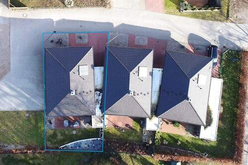 Der Bungalow liegt ruhig am Rande von 3 Kettenhäusern - 