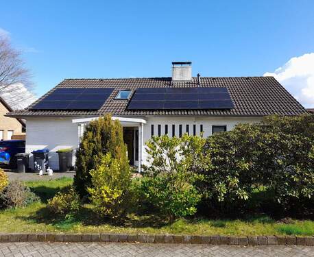 20260316_143031 (1).jpg - Geräumiges Familienhaus mit 6 Zimmern in Nordhorn