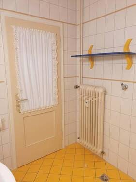 mit Waschmaschinenanschluss - 