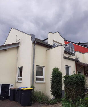 Hausansicht vorne - 6 Zimmer Reihenendhaus zum Kaufen in Polch