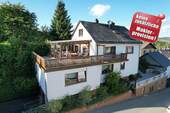 Titelbild mit Pin - Großzügiges Einfamilienhaus mit herrlicher Aussicht - provisionsfrei