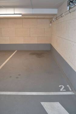 Tiefgarage - 