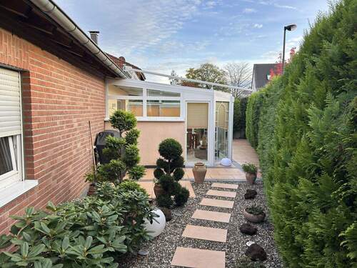 Haus hinten - 