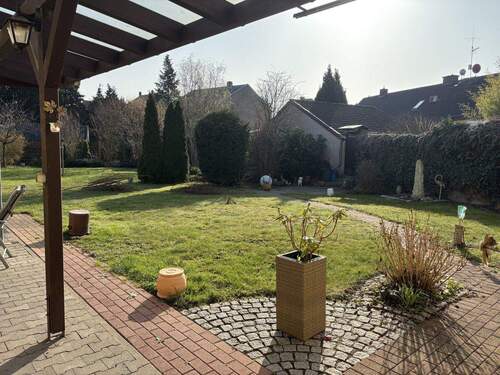 Blick von der Terrasse - Mehrfamilienhaus, Wohnhaus mit 389,00 m&sup2; in Beckum zum Kaufen