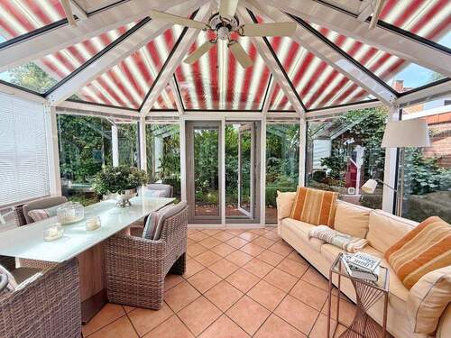 und Zugang zum Wintergarten - 