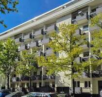 Attraktive 2-Zimmer-Wohnung in Wilmersdorf mit Aufzug, Balkon und Tageslichtbad - Berlin