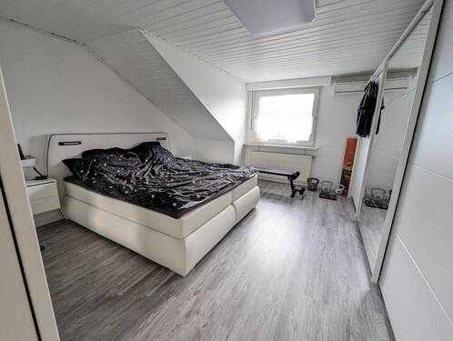 Schlafzimmer DG - 