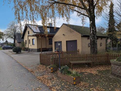 Frontansicht - Einfamilienhaus mit 216,00 m² in Kalkar zum Kaufen