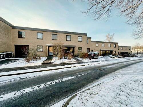 Außenansicht - Familien aufgepasst: Reihenhaus in toller Lage mit Garten und durchdachtem Grundriss