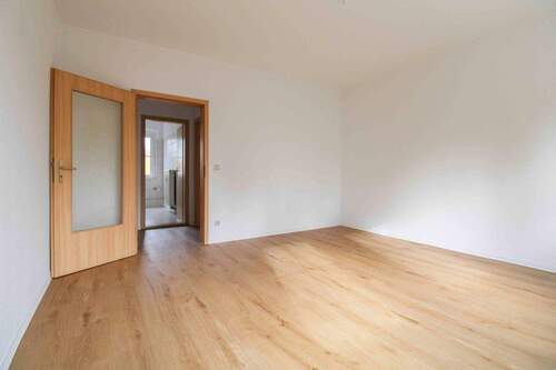 Wohnzimmer Ansicht 01 - Etagenwohnung mit 64,00 m&sup2; in Döbeln zum Kaufen