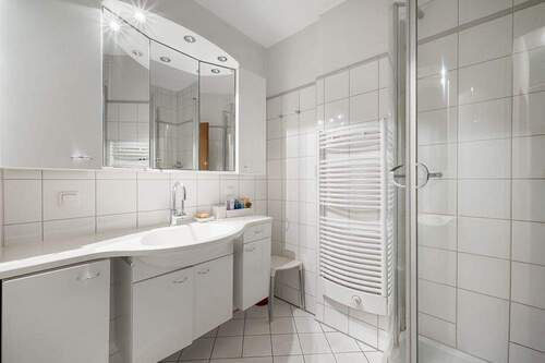 Badezimmer ohne WC - 