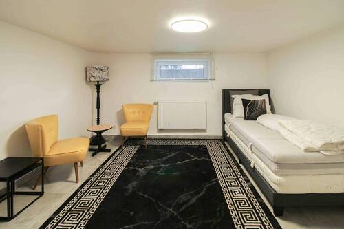 Schlafzimmer UG Vorderhaus - 