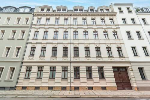 Gebäudeansicht - 5 Zimmer Einfamilienhaus zum Kaufen in Leipzig