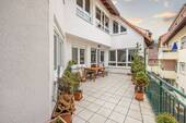 Terrasse - 5 Zimmer Etagenwohnung in Weinheim