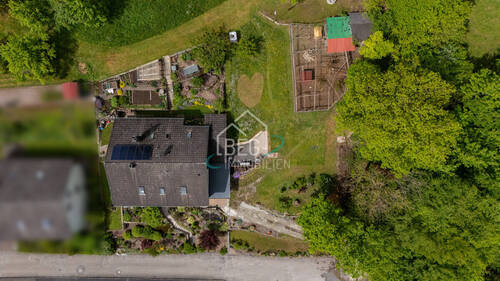 Vogelperspektive - Einfamilienhaus mit 229,00 m&sup2; in Mulfingen zum Kaufen