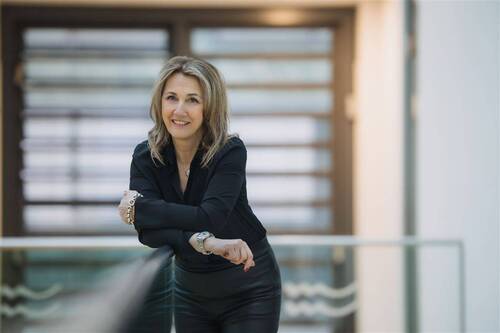Ihre Ansprechpartnerin Susanne Karl - 
