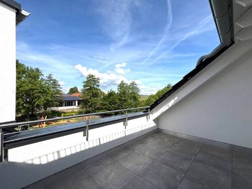 Balkon Westen (3) - 4 Zimmer Etagenwohnung zur Miete in PETERSBERG BÖCKELS