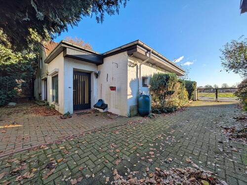 Wohnhaus - Grundstück in Stuhr zum Kaufen