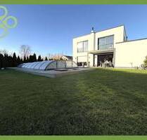 ***Modernes Architektenhaus _ Eine Wohlfühloase mit überdachtem Pool, Smart-Home und ganz viel Herz* - Ahrensfelde Lindenberg