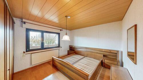 Schlafzimmer EG - 