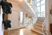 Diele - 7 Zimmer Doppelhaushälfte zum Kaufen in Brühl