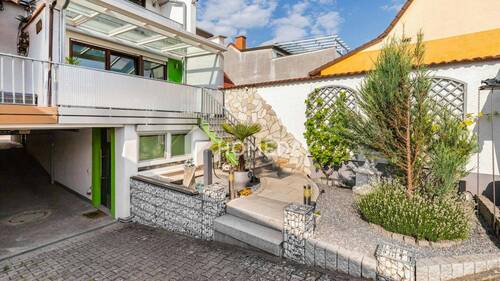 Grundstück 2 - 4 Zimmer Doppelhaushälfte in Neulußheim