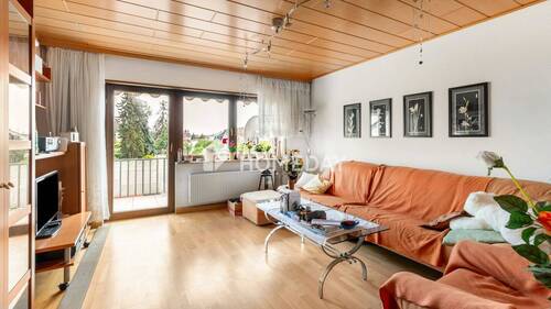 1. OG Wohnzimmer 1 - 
