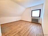 Zimmer 1 OG - 