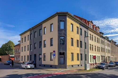 Gebäudeansicht - Mehrfamilienhaus, Wohnhaus mit 522,50 m&sup2; in Weißenfels zum Kaufen