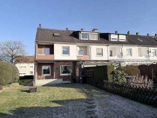 Rückansicht - ** Kommen Sie rein und schauen sich um ** Reihenendhaus in ruhiger Lage von Bremen-Rönnebeck