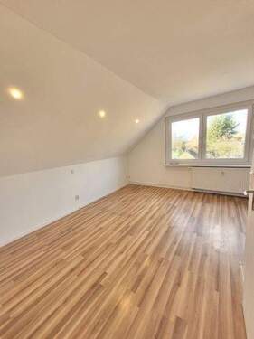 Wohnzimmer - 2 Zimmer Etagenwohnung zur Miete in Strausberg